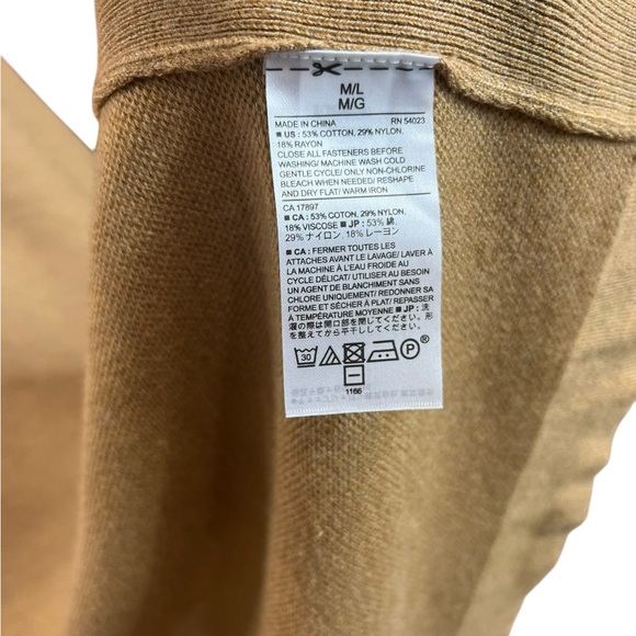 Banana Republic Factory Camel Knit Button Poncho Cape M/L Oversized - Picture 11 of 13